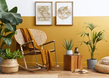 What Are the Best Ways to Incorporate Antique Home Decor?