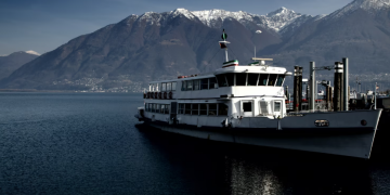 New Zealand Cruise Holidays 2025: Fjordland & Coastal Journeys