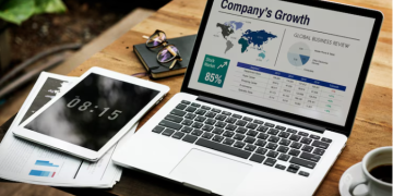 Backlink Risk Management for Growing E-commerce Businesses